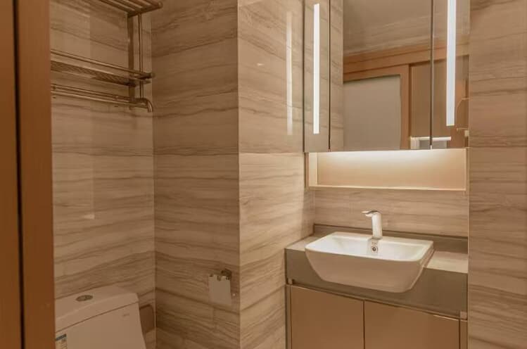 近珠海通港澳，阳台大单间、光线充足、拎包入住