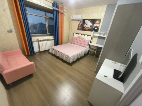 合租·草山岭 3居室 北卧