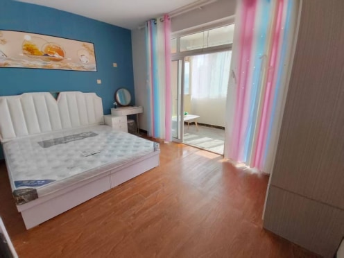 合租·雅居园小区（1期） 6居室 南卧