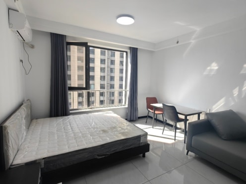 独栋·CCB·建融家园 晶彩中心店 国企直租 短租有优惠，  师大塔冢附近一室开间（禁养宠物） 开间