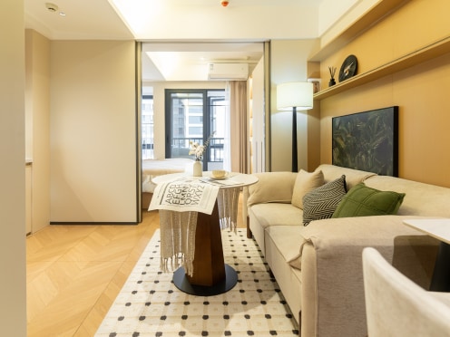 独栋·厦门城邸公寓 高林金缘湾店 小区房一室一厅 43平带阳台 【非中介】家电家具齐全 弘爱医院湖里万达旁 可短租 1室1厅