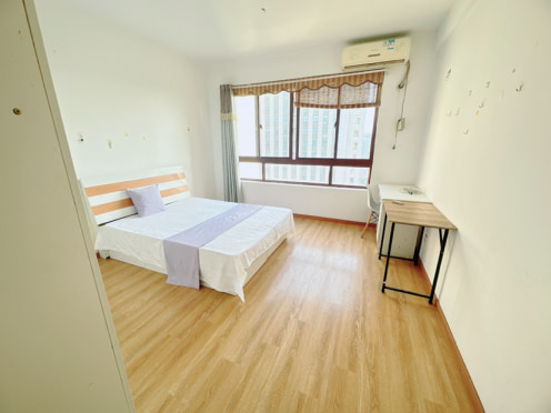 合租·惠康公寓房 5居室 南卧