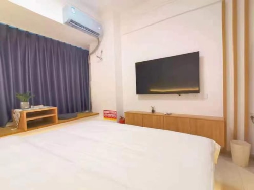 独栋·再寓美客 东客站店 精品大床房出差专属 1室1厅