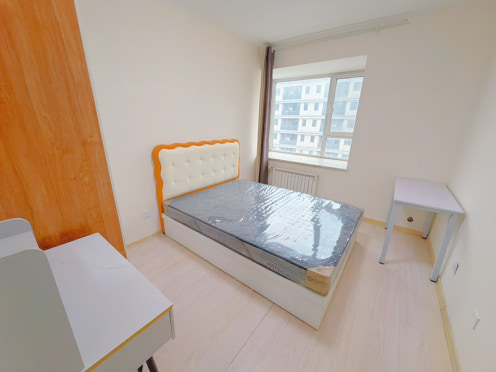 合租·知山雅筑 4居室 南卧