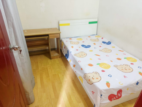 合租·阳光春天 5居室