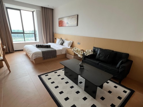 独栋·成都家寓 派单广场店 0中介费·可短租·月付不上浮·3号线成都医学院站·精致套一标间K房 1室1厅