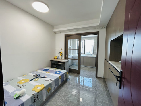 合租·世茂璀璨世家 5居室 北卧