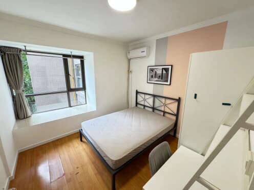 合租·天府豪庭 4居室 南卧