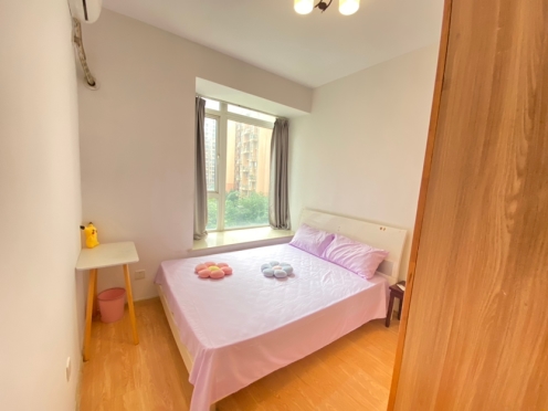 合租·比华利国际城二期 5居室 南卧