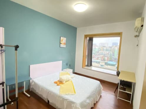 合租·南方花园 5居室 南卧