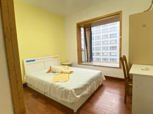 合租·南方花园 5居室 南卧