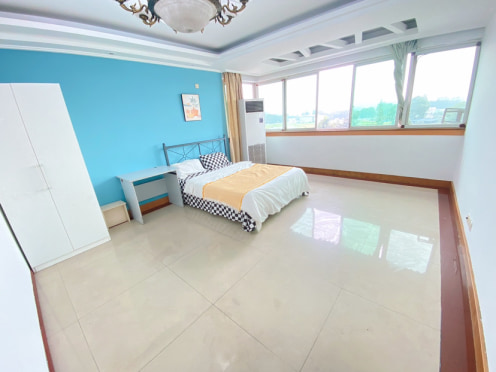 合租·明珠小区 5居室 南卧