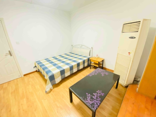 合租·白玉巷1号 4居室 南卧