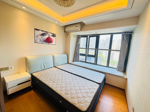 合租·恒大望江华府 5居室 复式 南卧