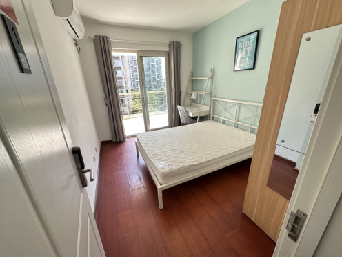 合租·蓝光富丽花城 3居室 南卧