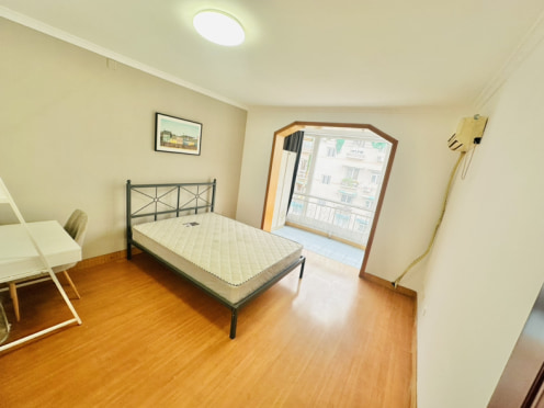 合租·好家园 4居室 南卧