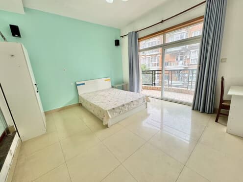 合租·望江嘉苑 4居室 南卧