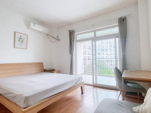 合租·美丽南庭 4居室 南卧