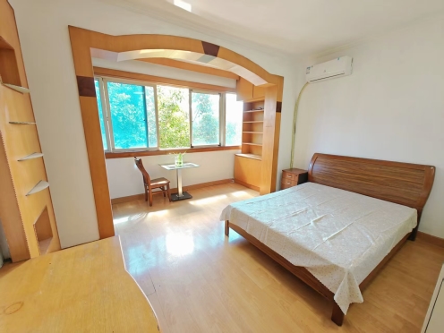 合租·热电厂宿舍 3居室 南卧