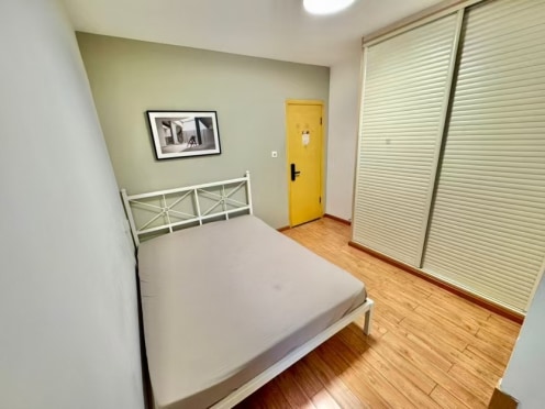 合租·金阳易诚国际 3居室 南卧