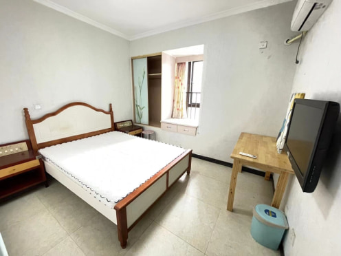 合租·金牛万达C组团 5居室 南卧