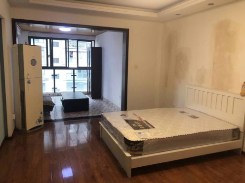 合租·双玺 5居室 南卧