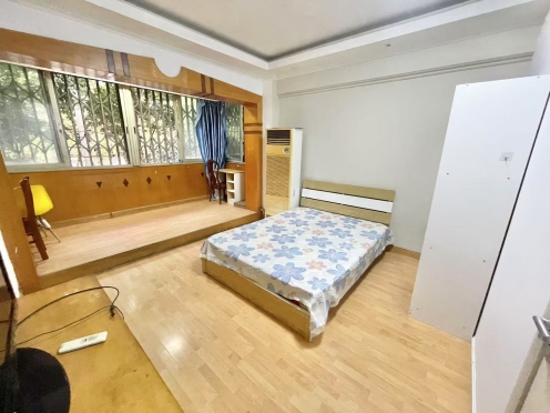 合租·大石东路17号附2号 4居室 南卧