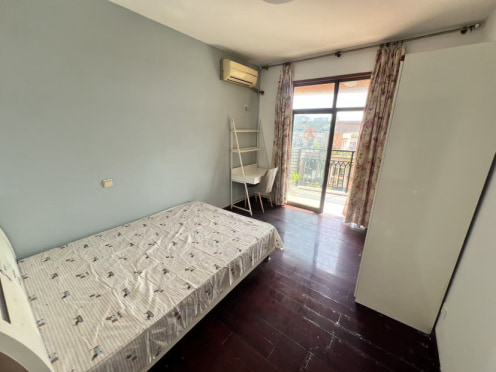 合租·南馨园 4居室 南卧