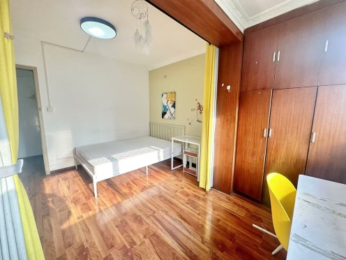 合租·兰园 4居室 南卧