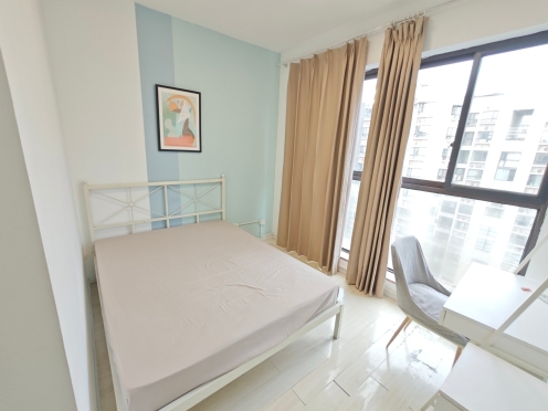 合租·丽都世家B区 4居室 南卧