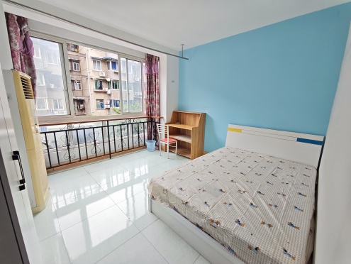 合租·联合公寓 4居室 南卧