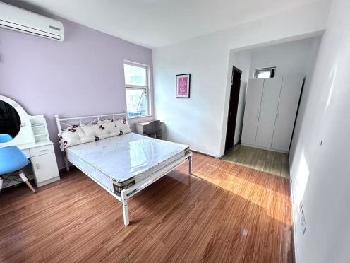 合租·白云花园 5居室 南卧