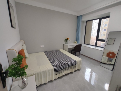 合租·中交一公院家属院 4居室 南卧