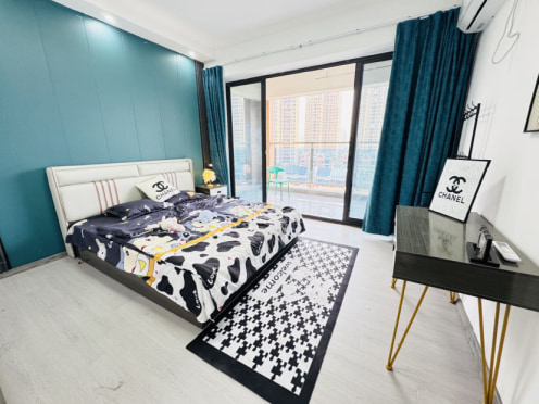 独栋·朗寓 门第二期店 大阳台海景房包物业押一付一无 开间