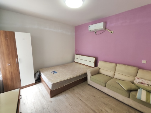 合租·美洲花园棕榈湾 4居室 南卧