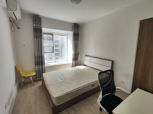 合租·美洲花园棕榈湾 4居室 南卧