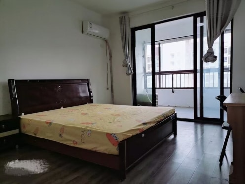 合租·万达临湖苑A区 3居室 南卧