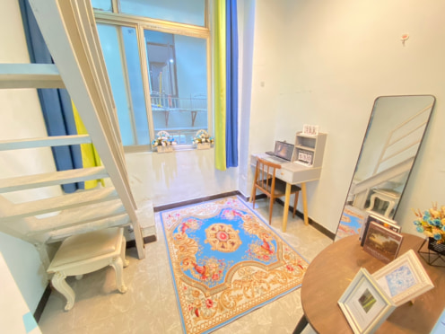 独栋·扬舲公寓 华府大楼店 温馨齐全复式一房 押一付一 包管理网络维修 1室1厅