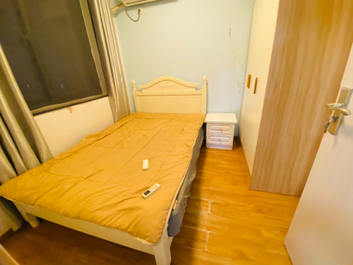 合租·平安雅苑 4居室 东北卧