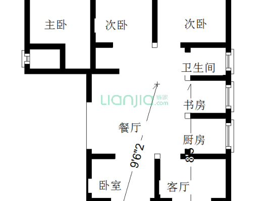 此房南北朝向，户型方正，正规四房，看江景，视野好！