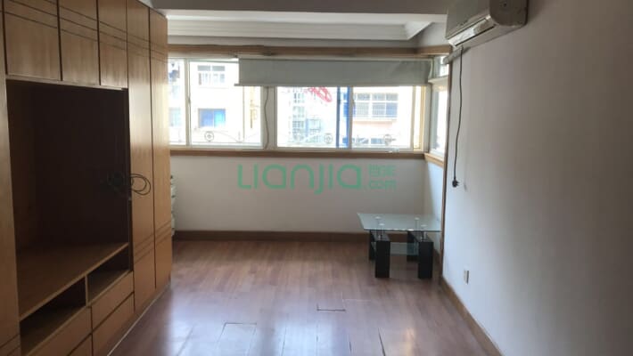 航空母舰小区二手房实景图