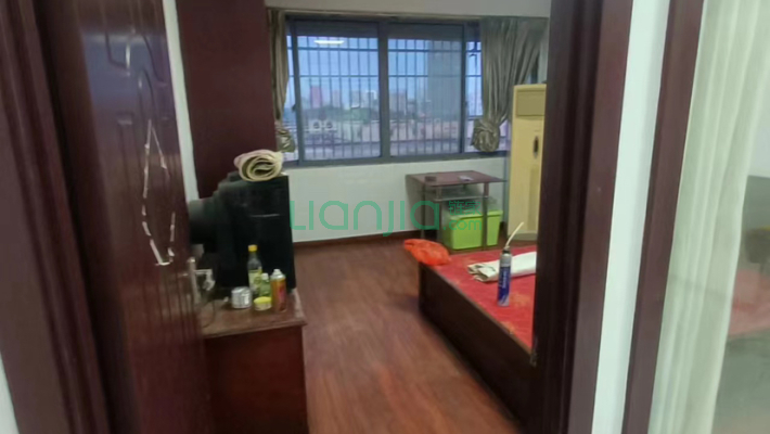 金泰国际装饰城二手房实景图