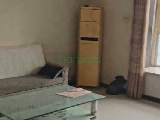 板楼低楼层，，南北通透三居室 有装修 满五年，-户型图