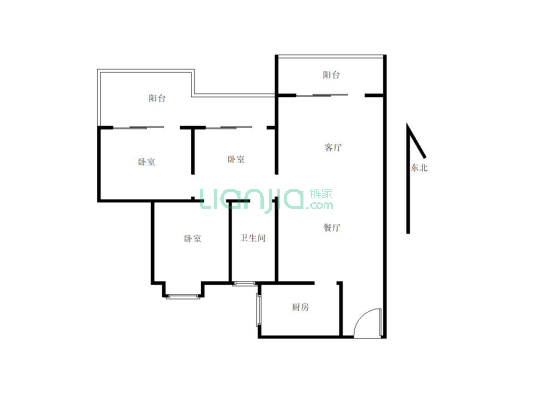 房子是两梯三户，看房方便，使用面积比较大-户型图