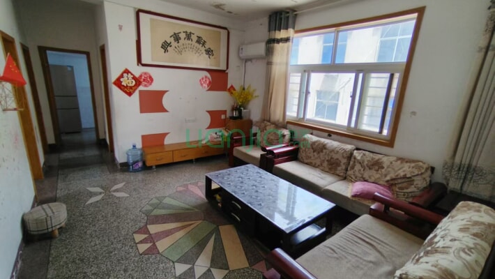 县社会保险事业局家属院二手房实景图