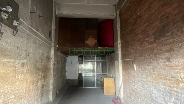 穿金路164号二手房实景图