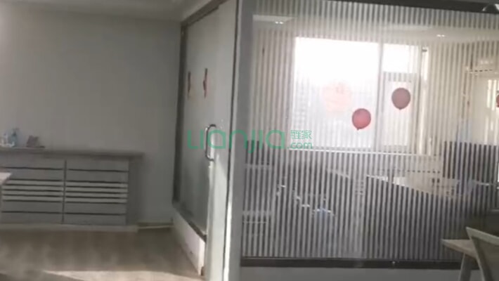 中天大厦(绿园区)二手房实景图