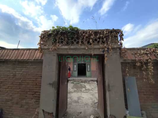 此房是一个小院，南北通透。视野开阔-户型图