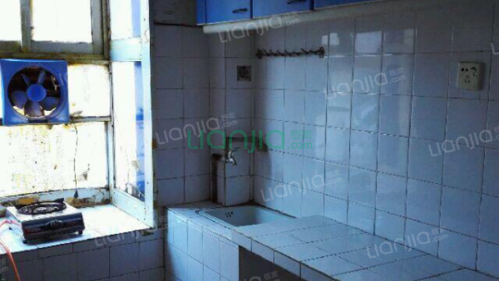 卓刀泉六合村二手房实景图