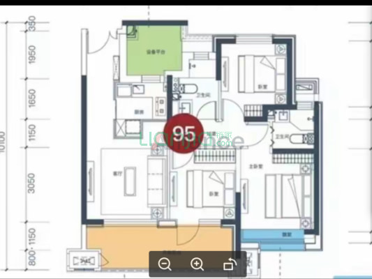 房子属于南北通透三居，双卫毛坯房-户型图